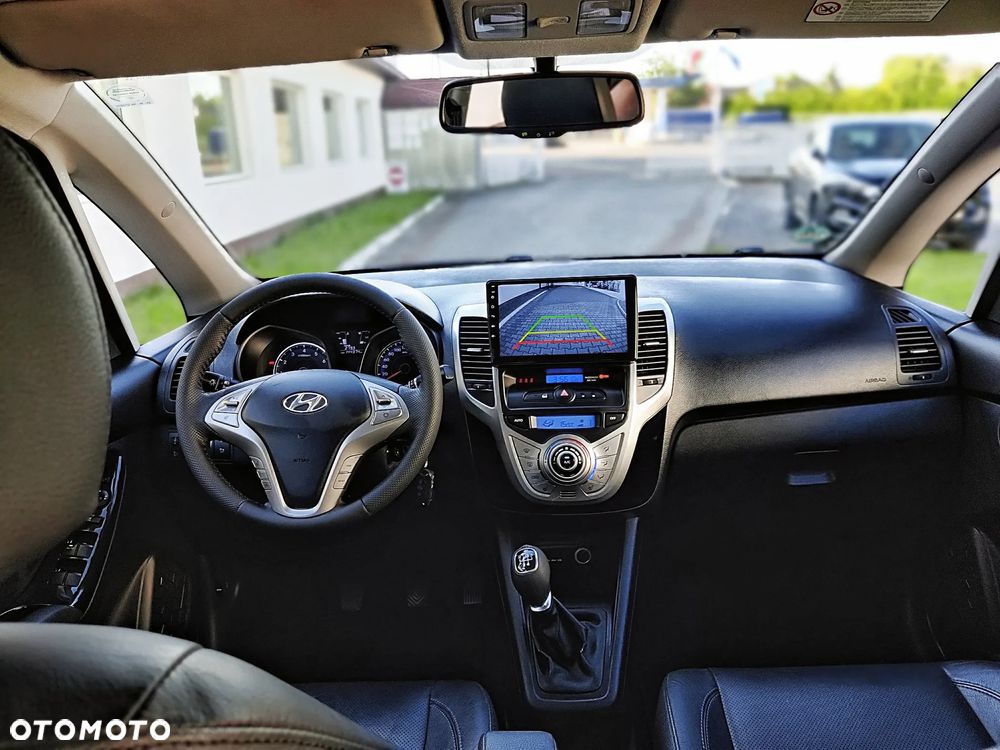 Hyundai ix20 - 30