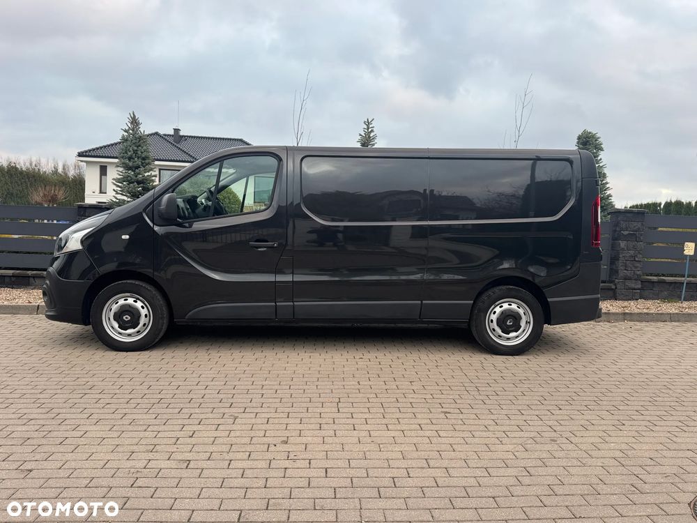 Renault TRAFIC - 1