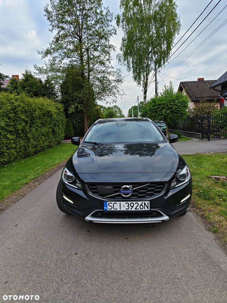 Volvo V60 Cross Country D4 Geartronic Summum - 2