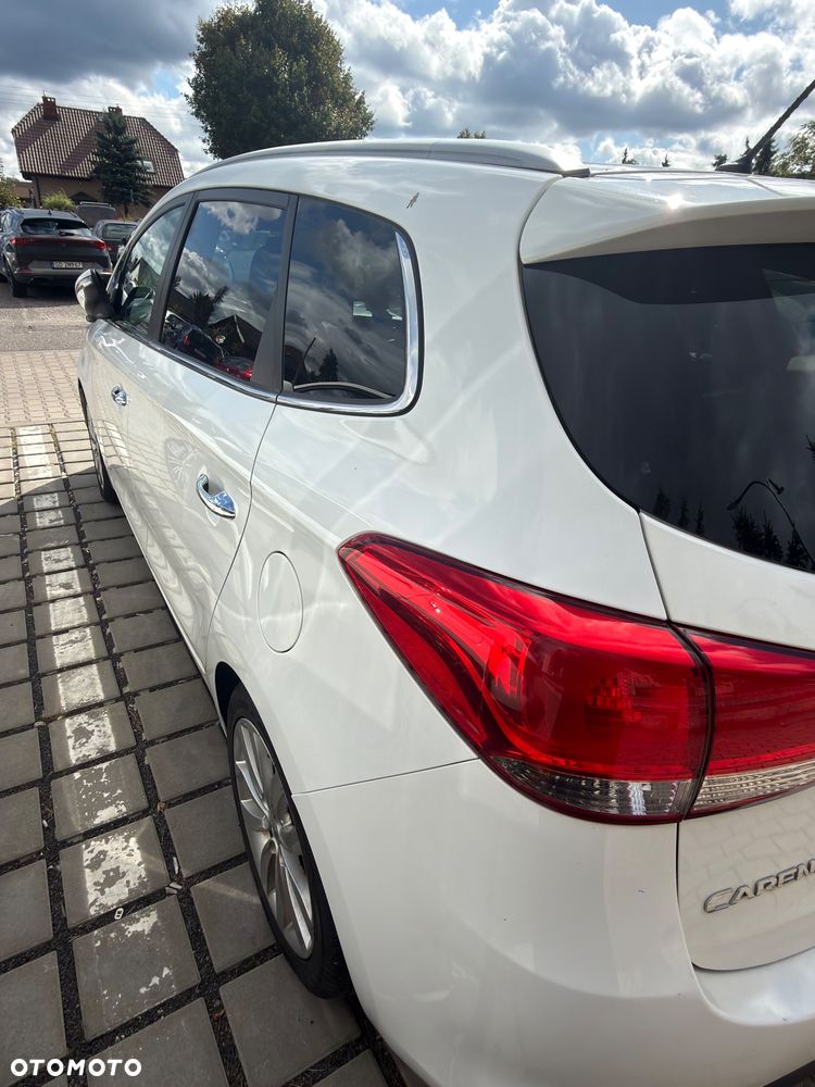 Kia Carens 1.7 CRDi M - 5