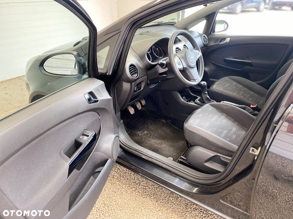 Opel Corsa 1.2 Edition - 8