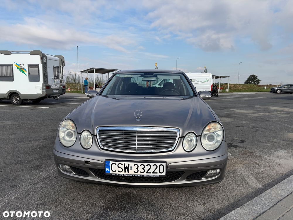 Mercedes-Benz Klasa E 200 CDI Elegance - 1