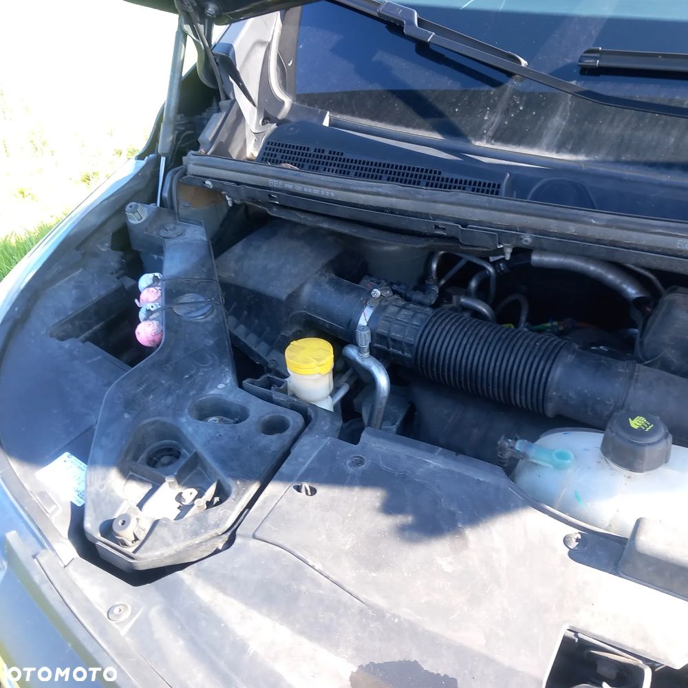 Renault Trafic 2.0 L2H1 HD Extra (bryg.) - 24