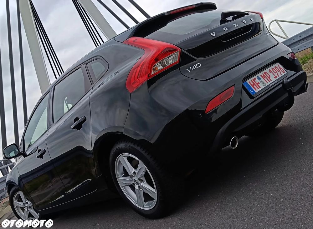 Volvo V40 D2 Geartronic RDesign - 6