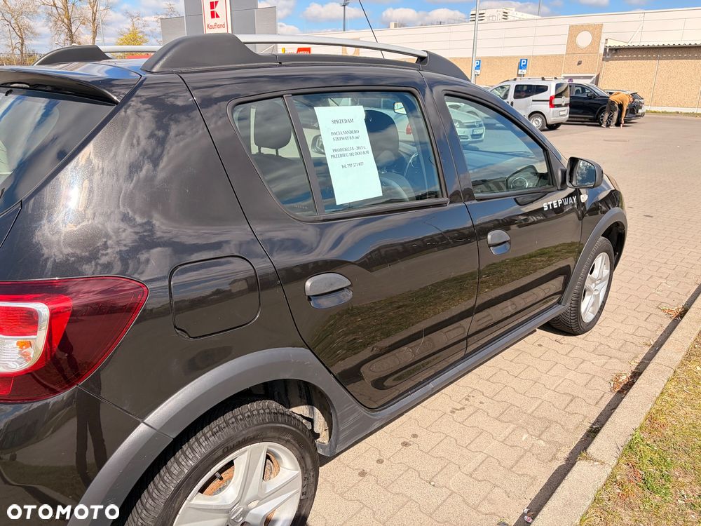 Dacia Sandero 0.9 TCe Laureate - 3