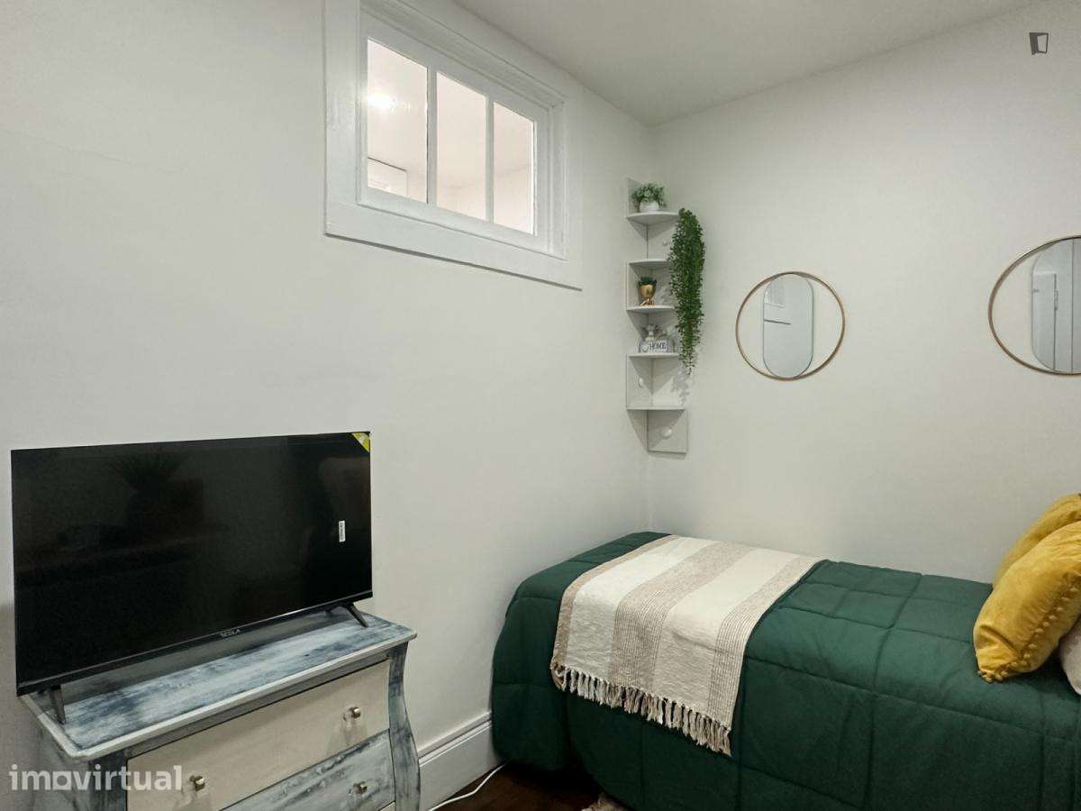 Quarto - localizado em Alta Universitária Coimbra - Grande imagem: 2/21