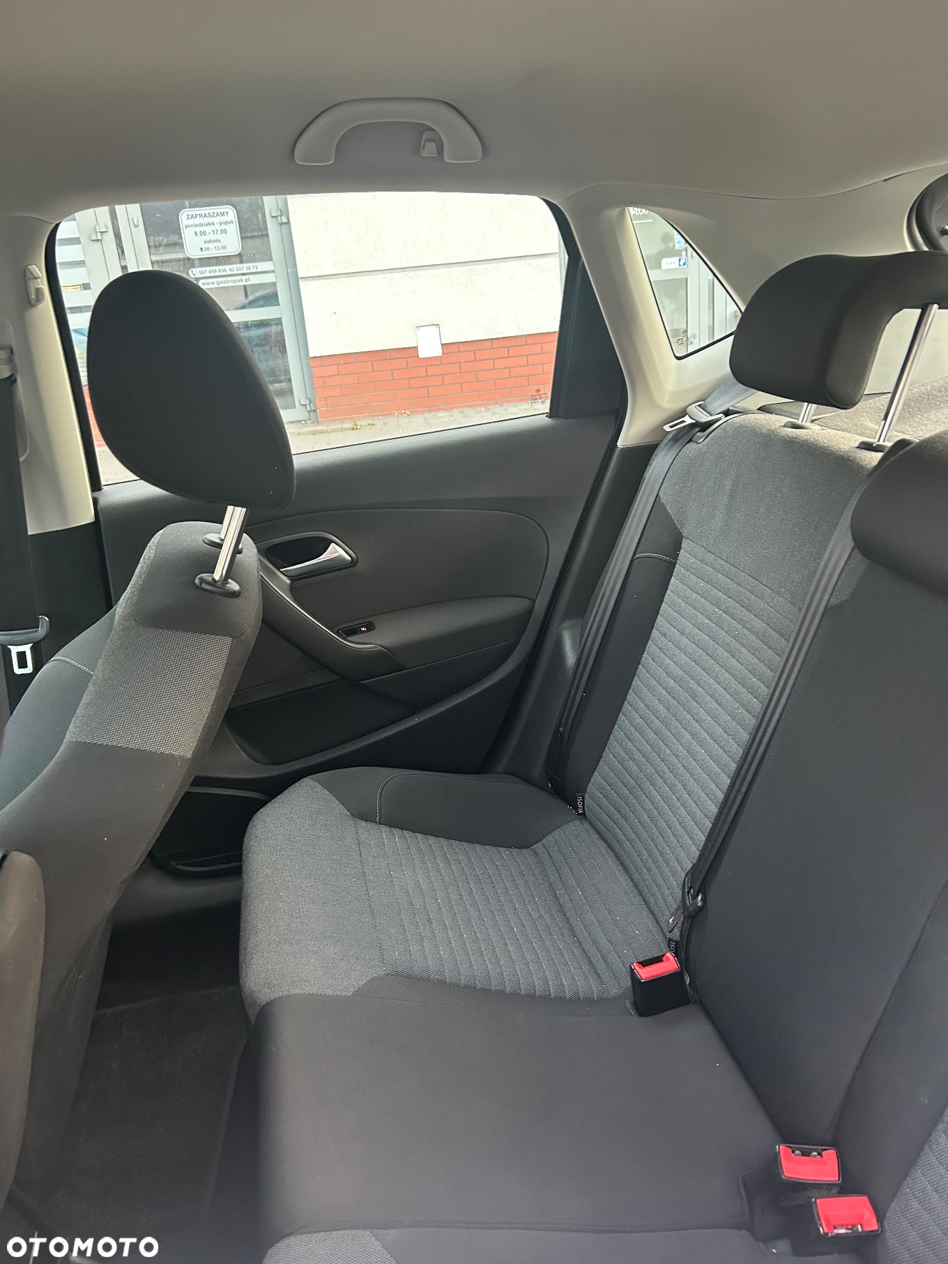 Volkswagen Polo 1.4 16V Comfortline - 10