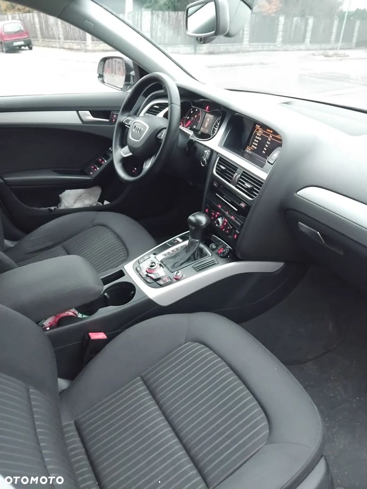 Audi A4 Avant 2.0 TDI DPF clean diesel multitronic S line Sportpaket - 9