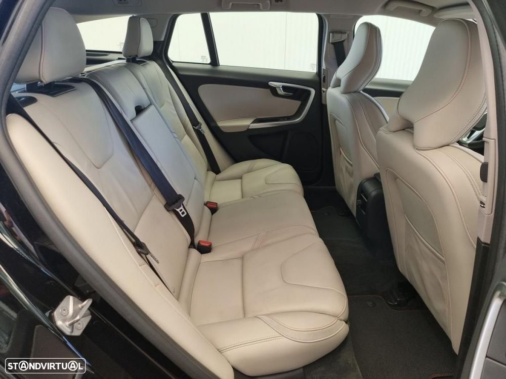 Volvo V60 2.0 D2 VOR - 15