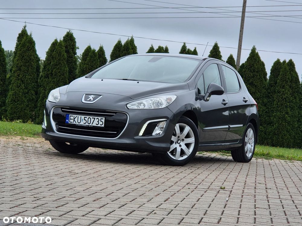 Peugeot 308 - 8