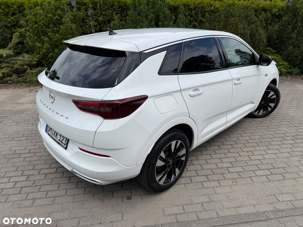 Opel Grandland 1.5 D Automatik Business Edition - 20