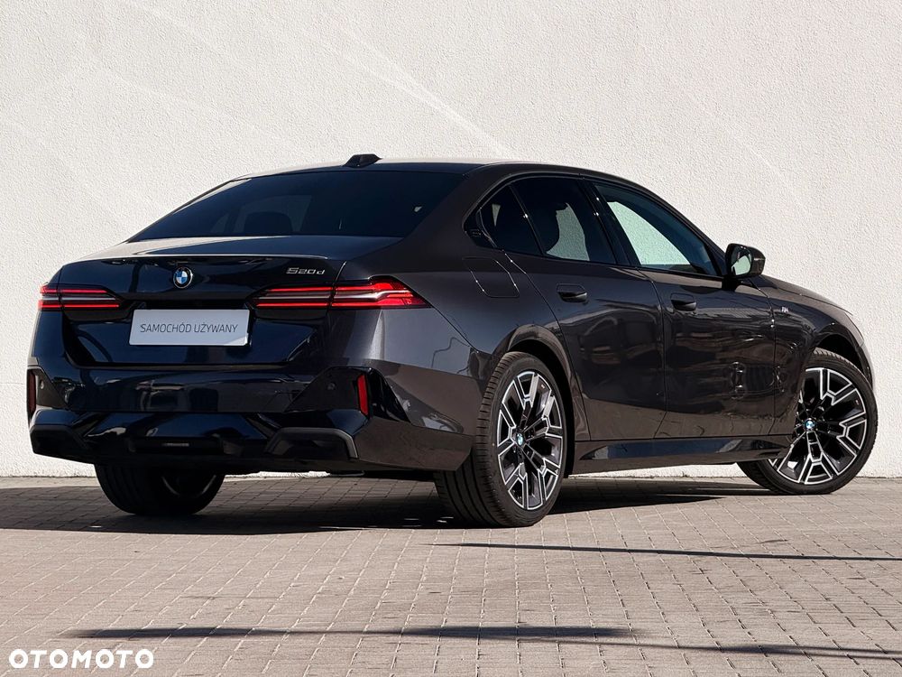 BMW Seria 5 520d - 3