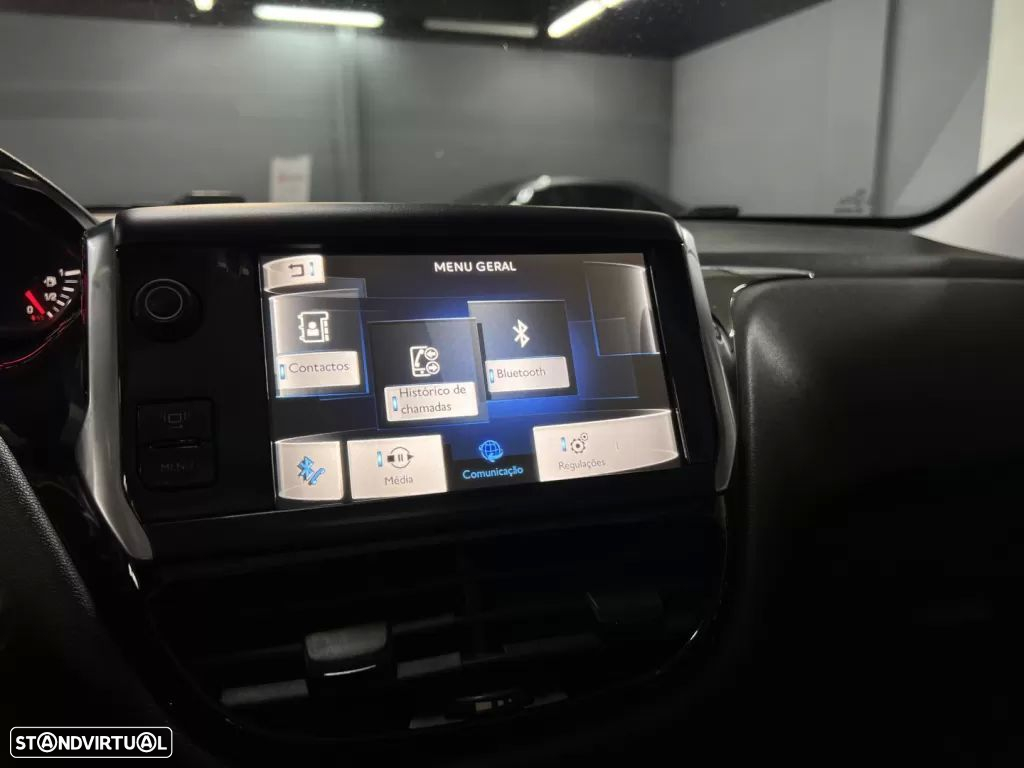 Peugeot 208 1.4 HDi Active - 21