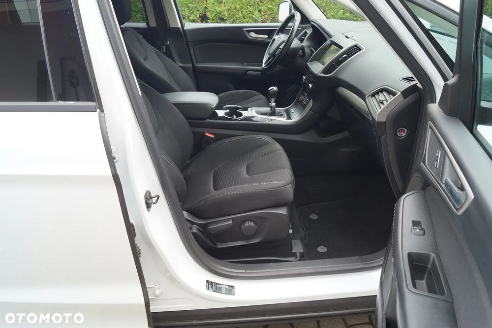 Ford S-Max 2.0 TDCi Titanium - 24