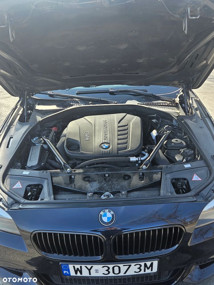 BMW Seria 5 535d xDrive - 11