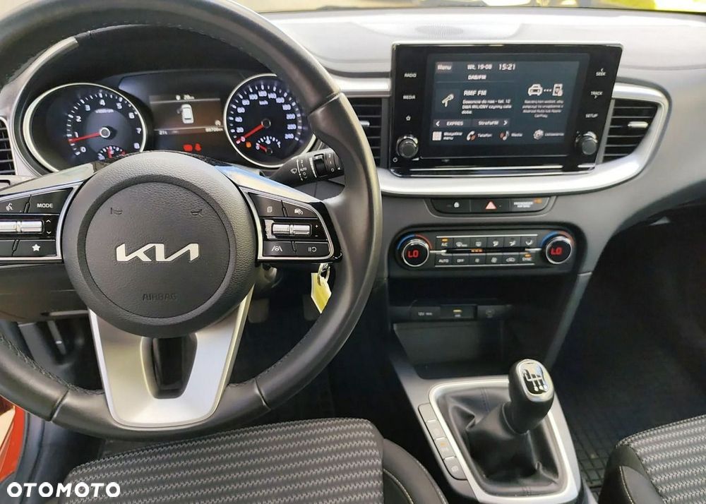Kia Ceed - 5