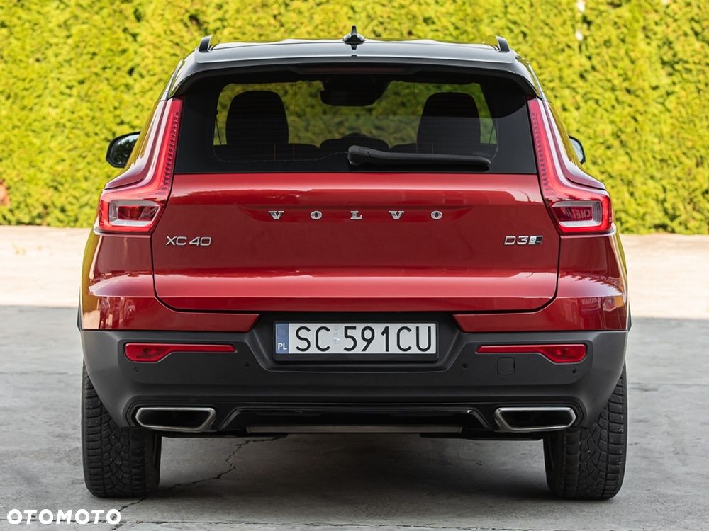 Volvo XC 40 D3 SCR AWD R-Design - 9