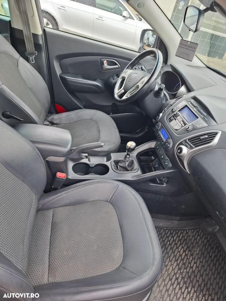 Hyundai ix35 2.0 CRDI High 4WD GLS Style - 12