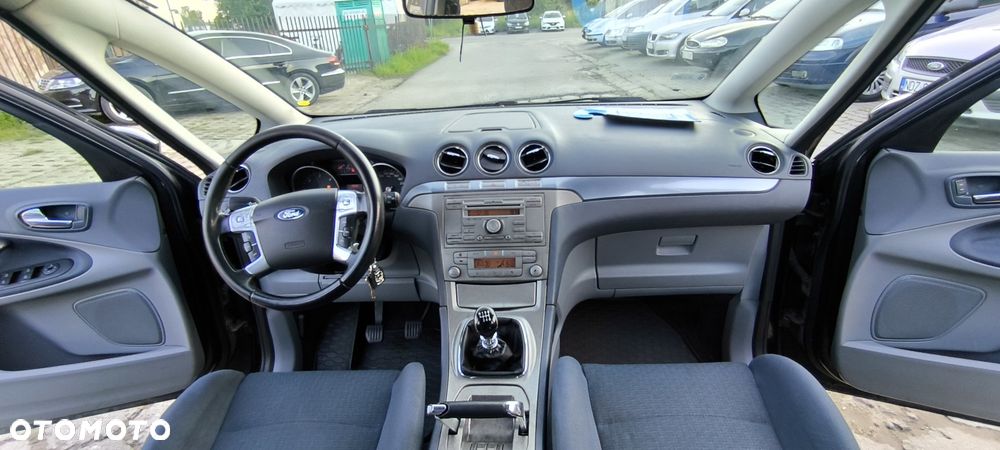Ford S-Max - 6