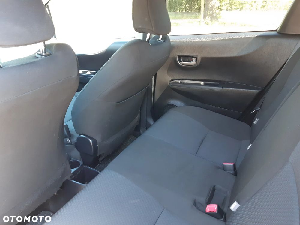 Toyota Yaris 1.5 VVT-i Comfort - 15