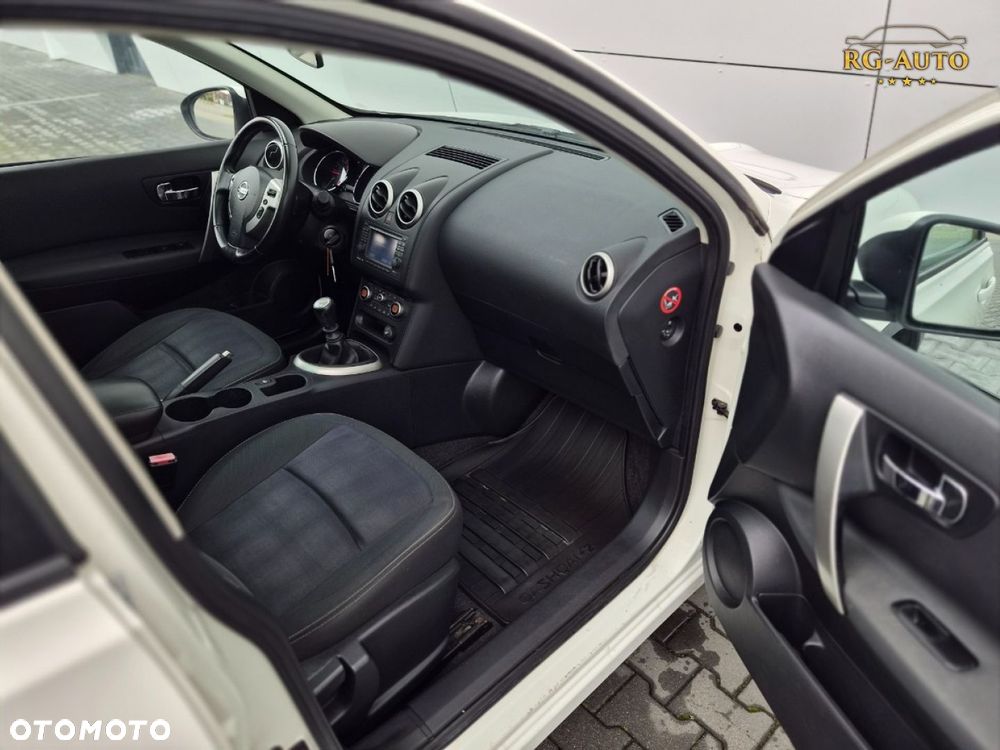 Nissan Qashqai+2 - 34