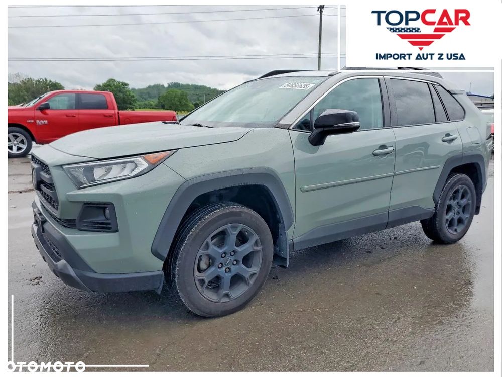 Toyota RAV4 - 1
