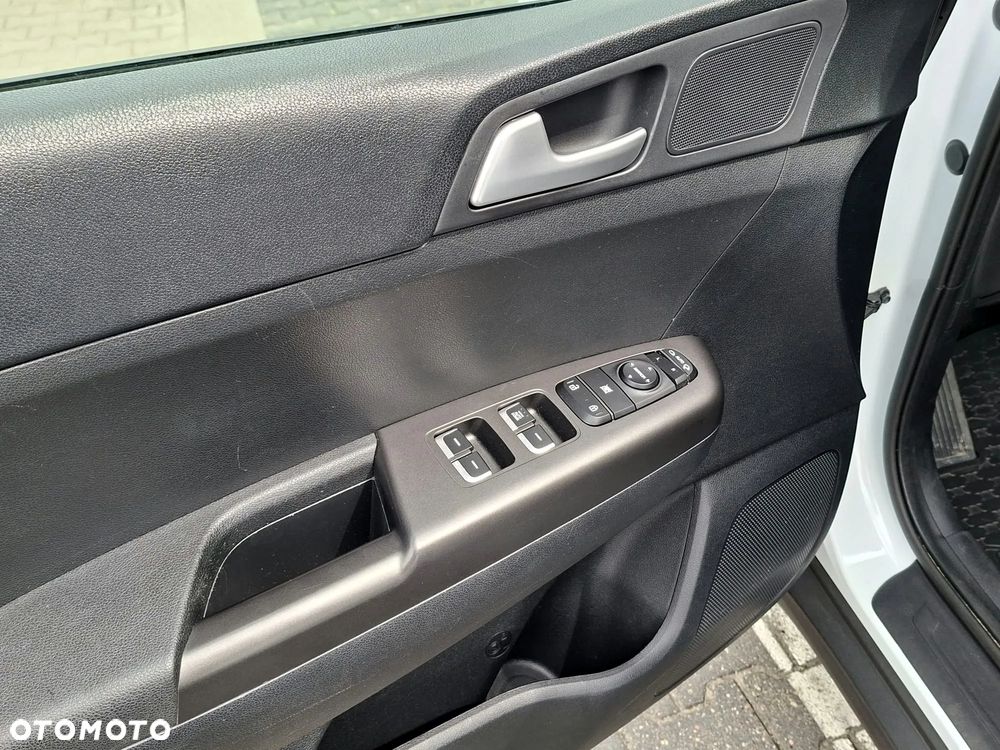 Kia Sportage 1.6 T-GDI M 4WD - 34
