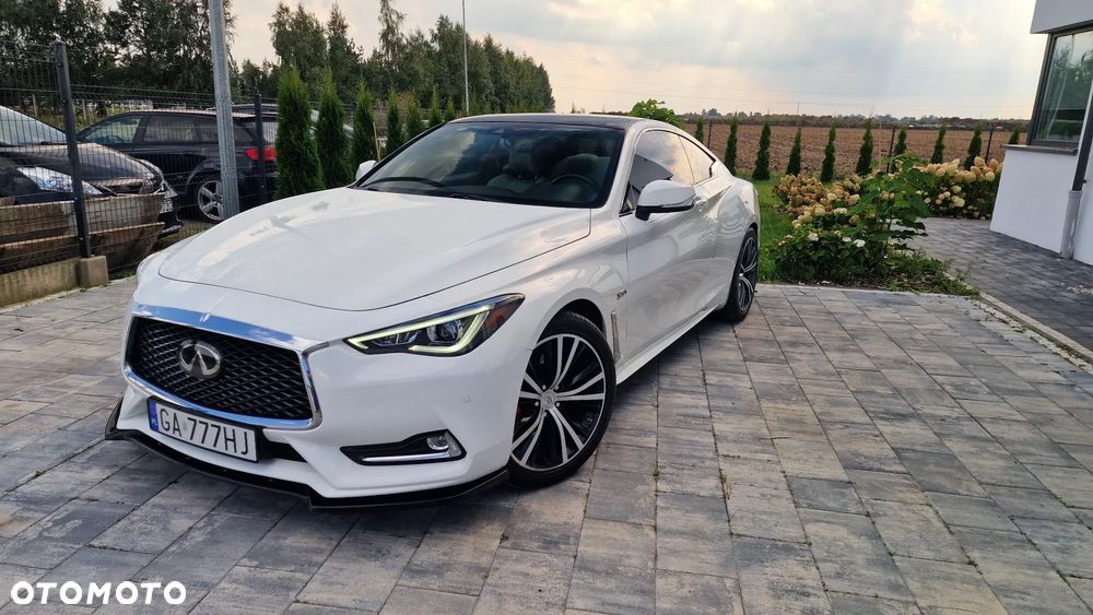 Infiniti Q60 Q60S 3.0t Coupe AWD Sport Tech - 8