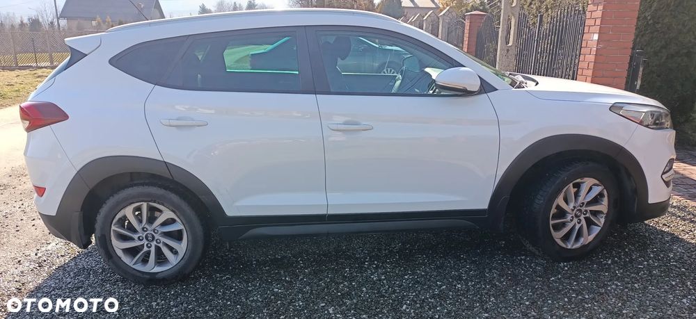 Hyundai Tucson - 4