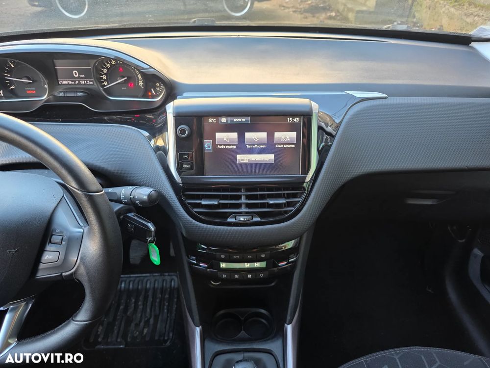 Peugeot 2008 BlueHDi 100 STOP & START Allure - 14