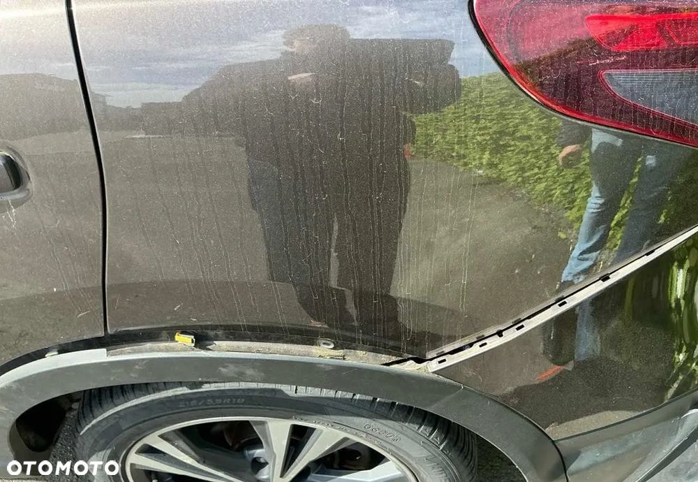 Nissan Qashqai 1.5 dCi N-Connecta - 9