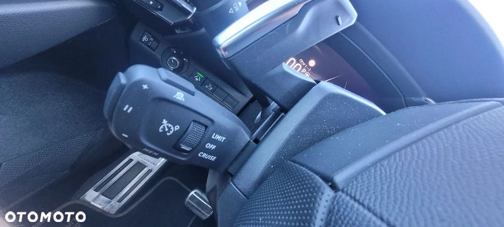 DS Automobiles DS 7 Crossback - 10