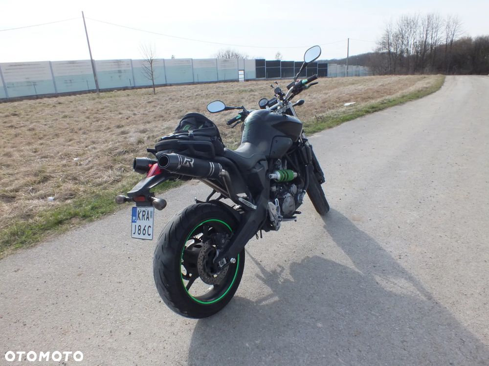 Yamaha MT - 7