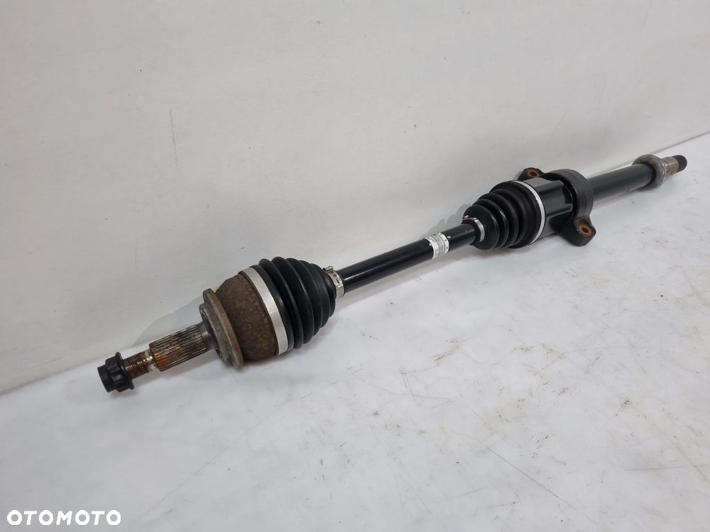 TOYOTA VERSO LIFT 1.6 D4D PÓŁOŚ PRAWA PRZÓD 43410-0F080 - 2