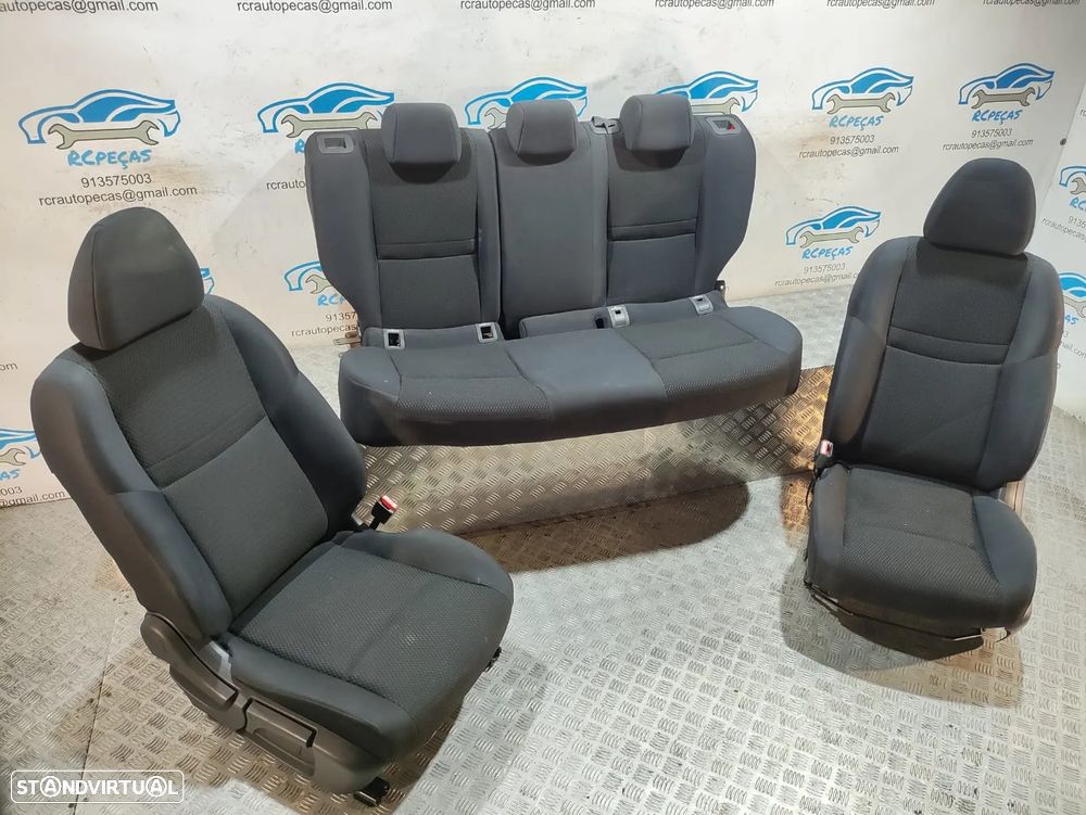 - Conjunto bancos Tecido Nissan Qashqai J11 - 2