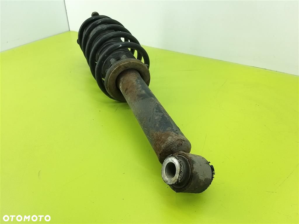 Mcpherson AMORTYZATOR przód lewy Peugeot 407 2.2B 16V 2004-2011 - 2