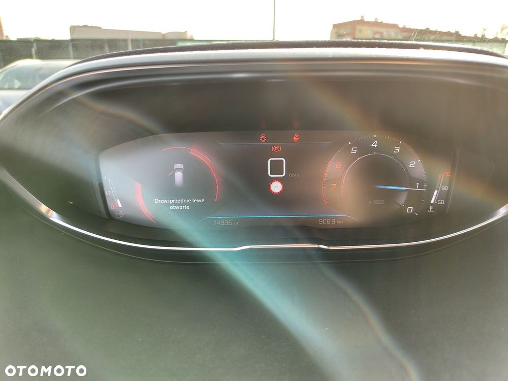 Peugeot 3008 1.2 PureTech Active S&S - 12