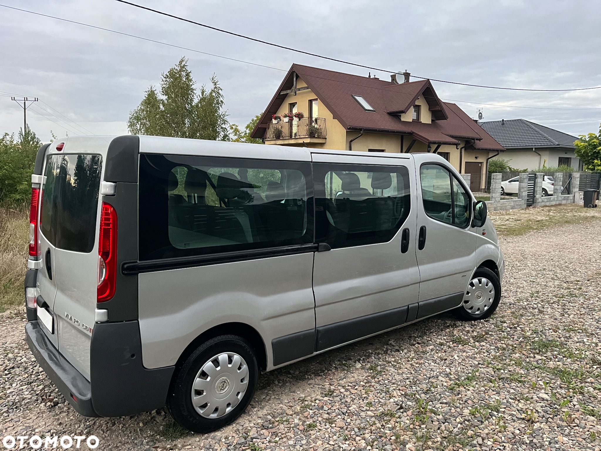 Opel Vivaro L2H1 2.9t - 5