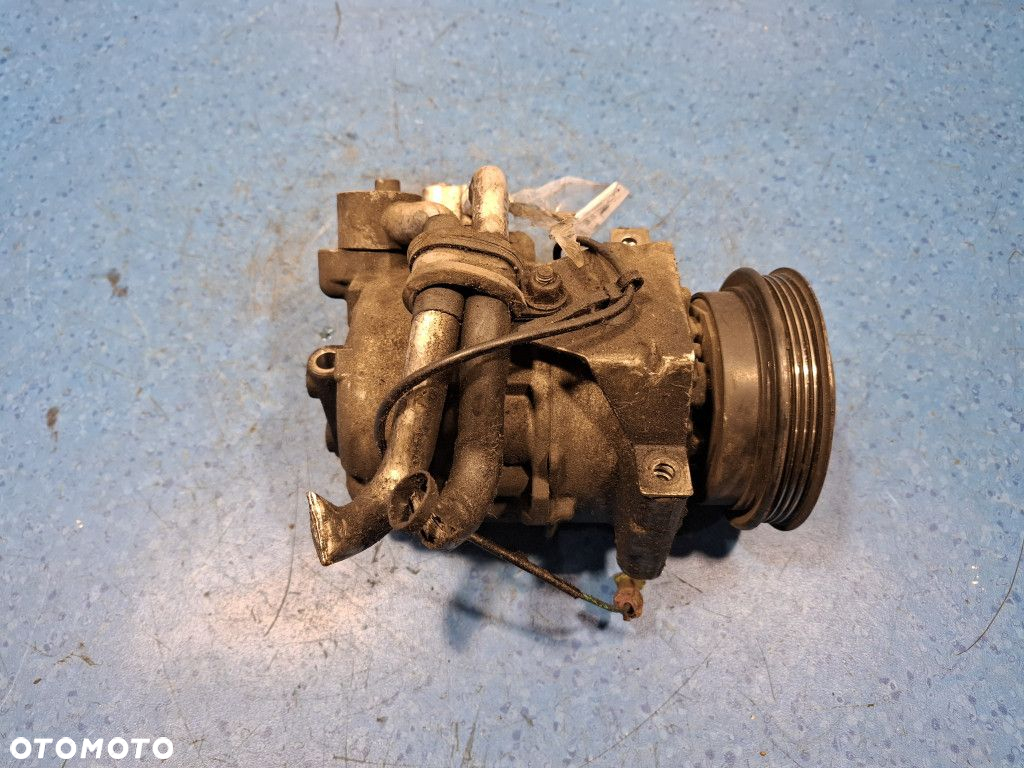 VW PASSAT B5 FL SPRĘŻARKA KLIMATYZACJI 8D0260808 1.9 TDI 130 - 5