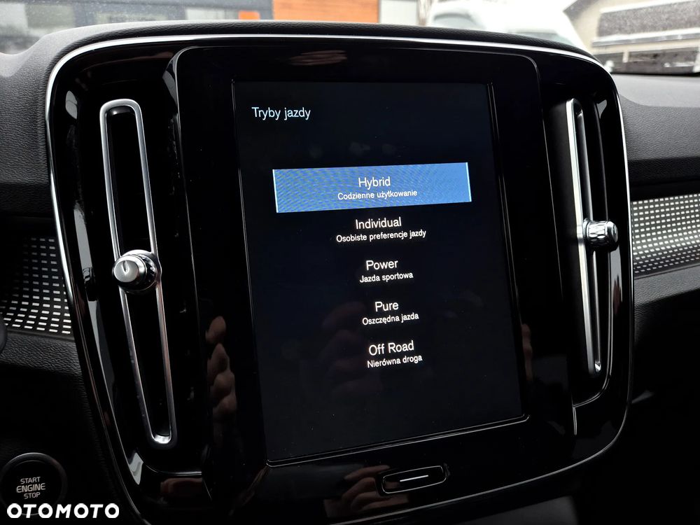 Volvo XC 40 T4 Recharge DKG RDesign - 25