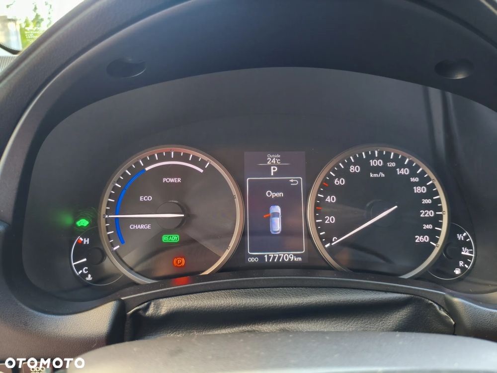 Lexus NX 300h Elite AWD - 30