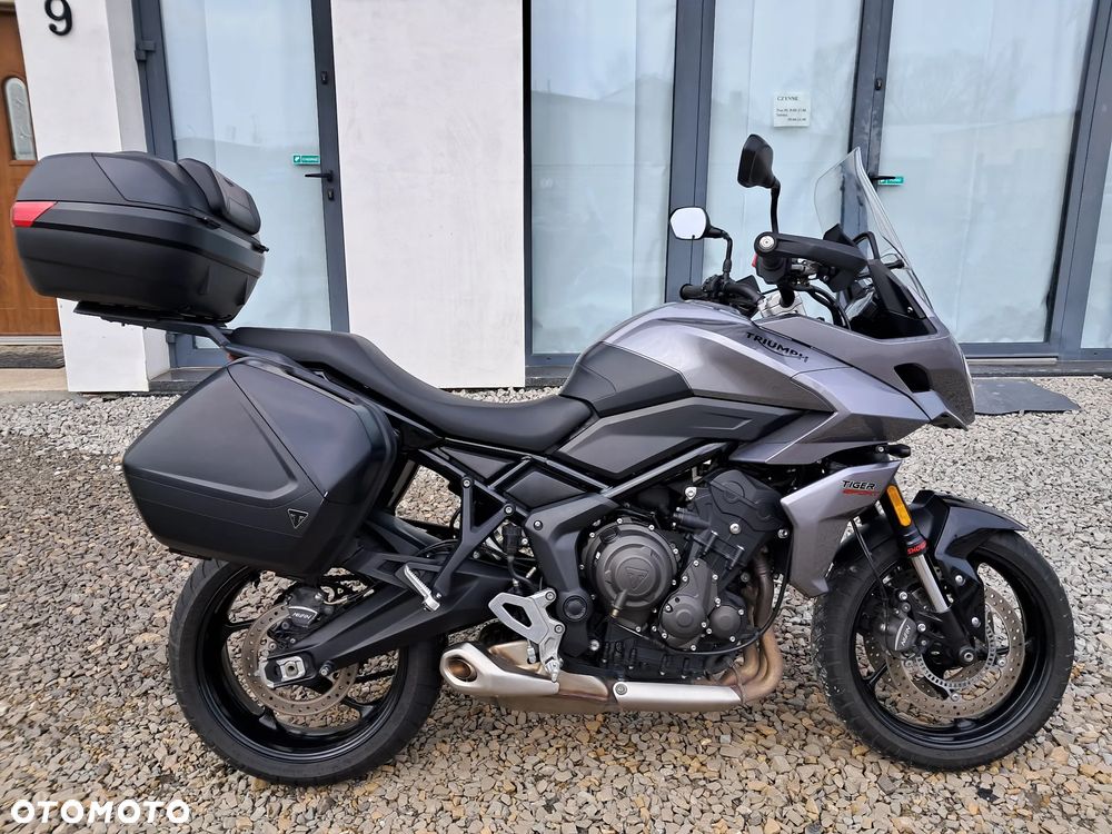 Triumph Tiger - 11