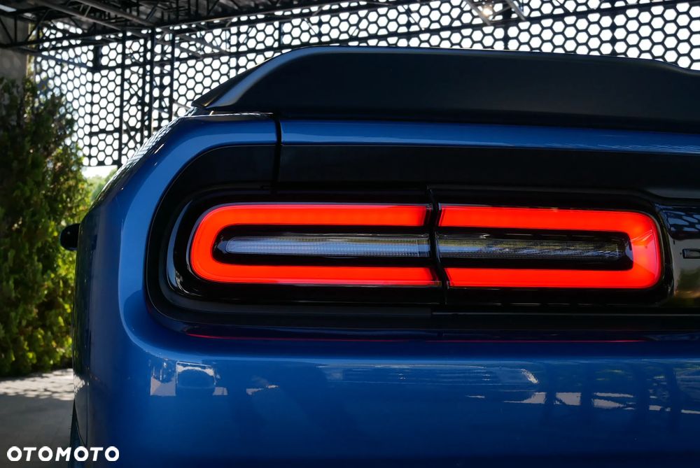 Dodge Challenger 5.7 R/T - 35