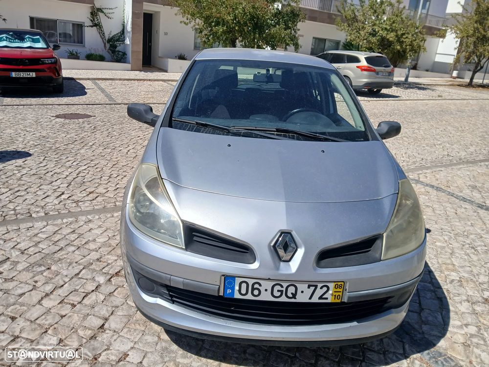 Renault Clio 1.5 dCi Dynamique S - 6