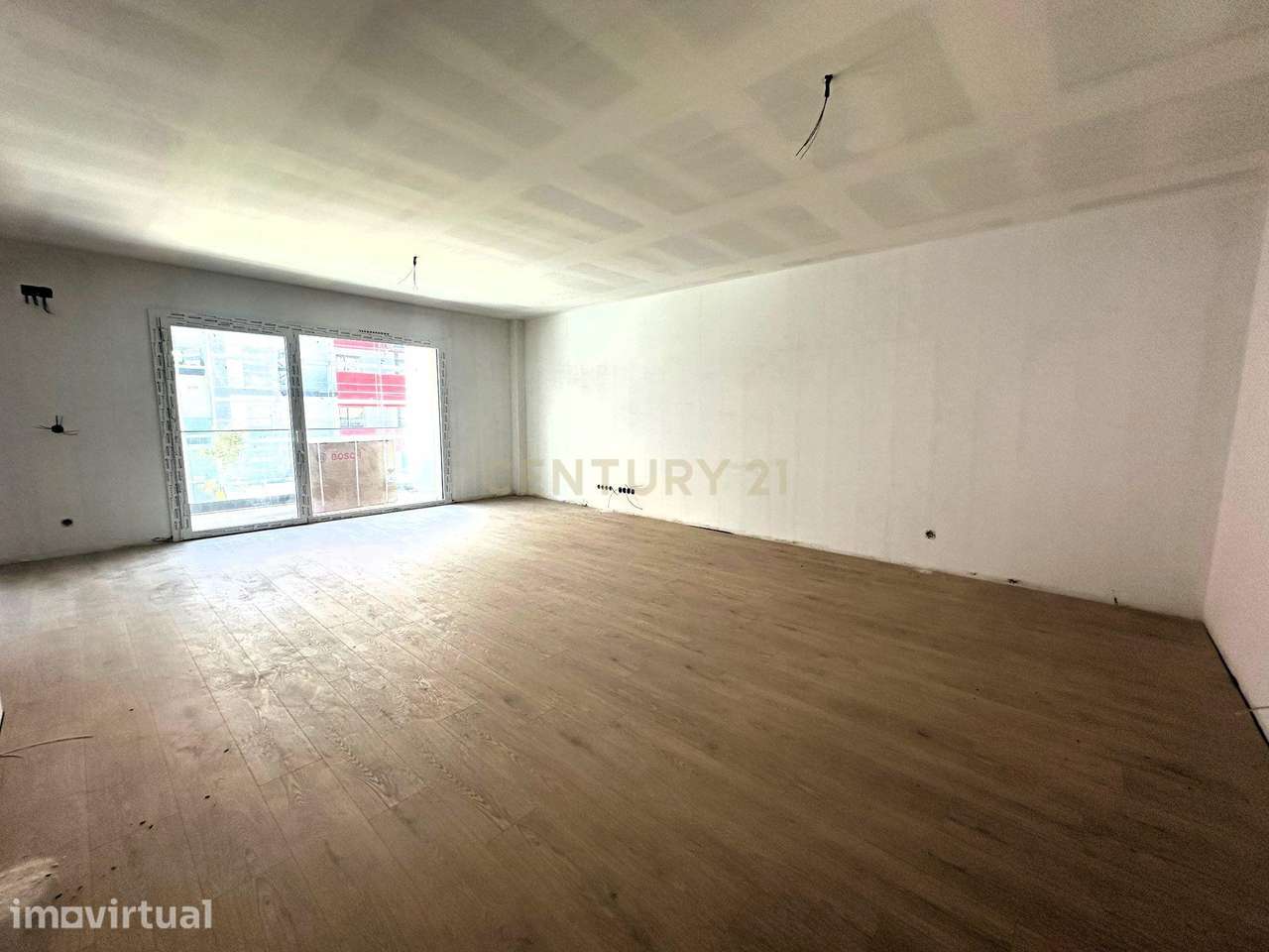 Luxuoso Apartamento Novo em Oeiras com 3 Quartos e Garagem - Grande imagem: 3/15