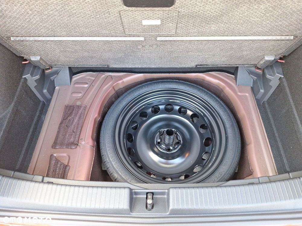 Volkswagen T-Cross - 30