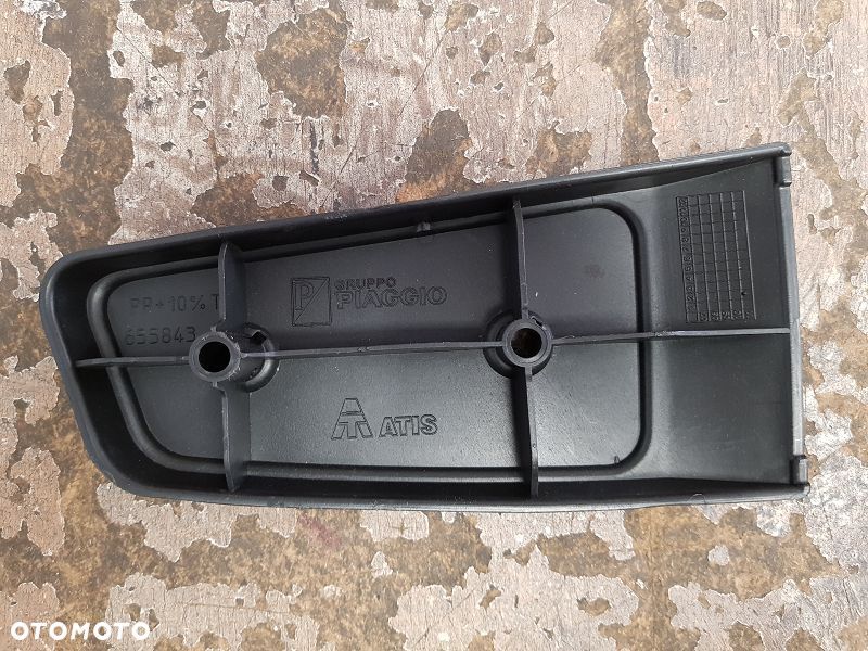 Podnóżek Piaggio MP3 250 300 400 - 8