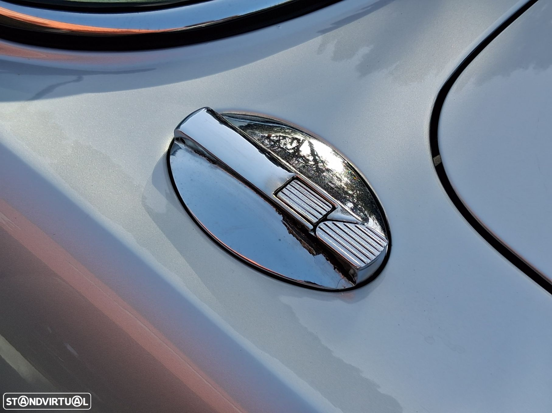 Daimler Sovereign - 22