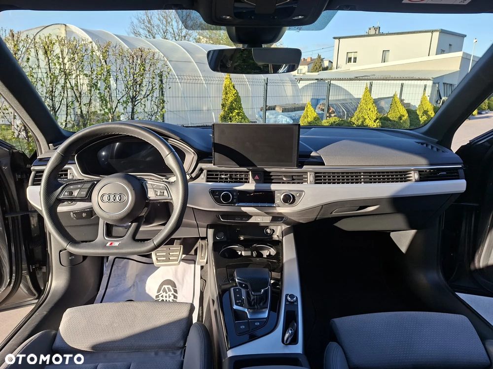 Audi A4 Avant 35 TFSI mHEV S Line S tronic - 18