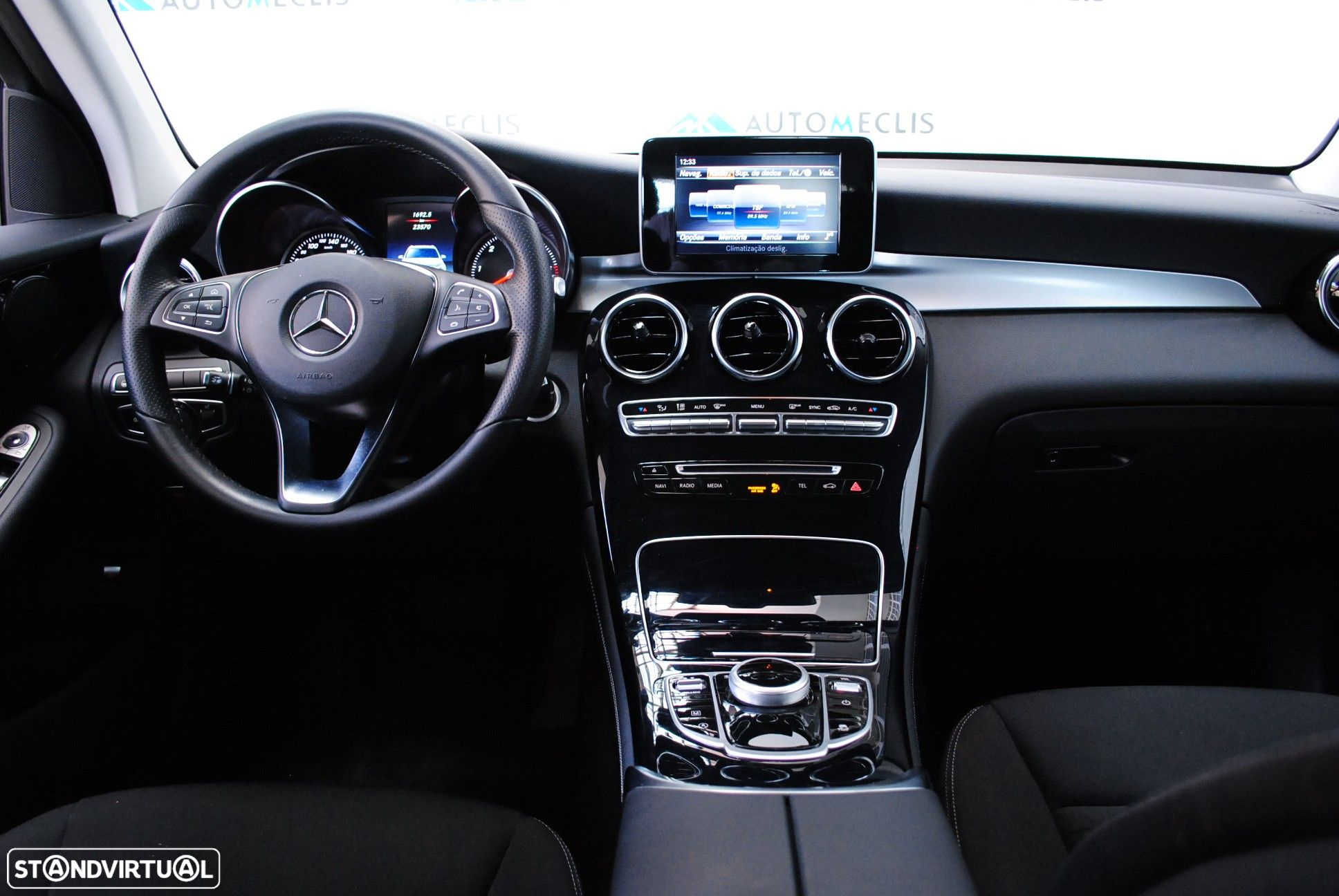 Mercedes-Benz GLC 220 - 33